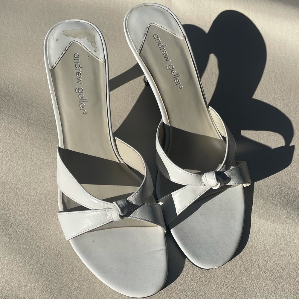 White Open toe twist kitten heels